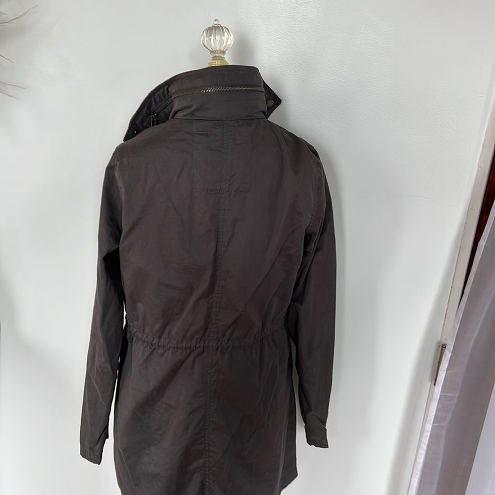 Jacket - Picture 4 of 6